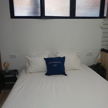 Apartamentos Rocablanca Бенидорм Номер фото