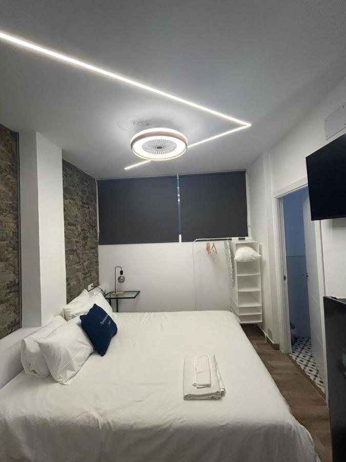 Apartamentos Rocablanca Бенидорм Номер фото