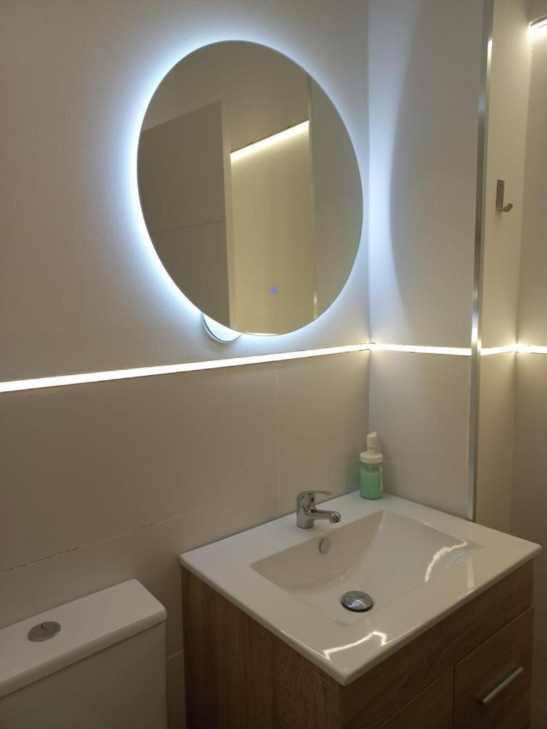 Apartamentos Rocablanca Бенидорм Номер фото